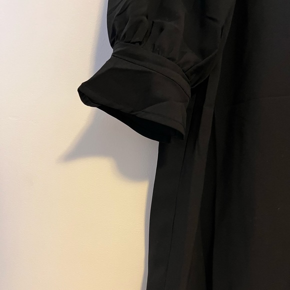 Black Dress - Picture 2 of 3